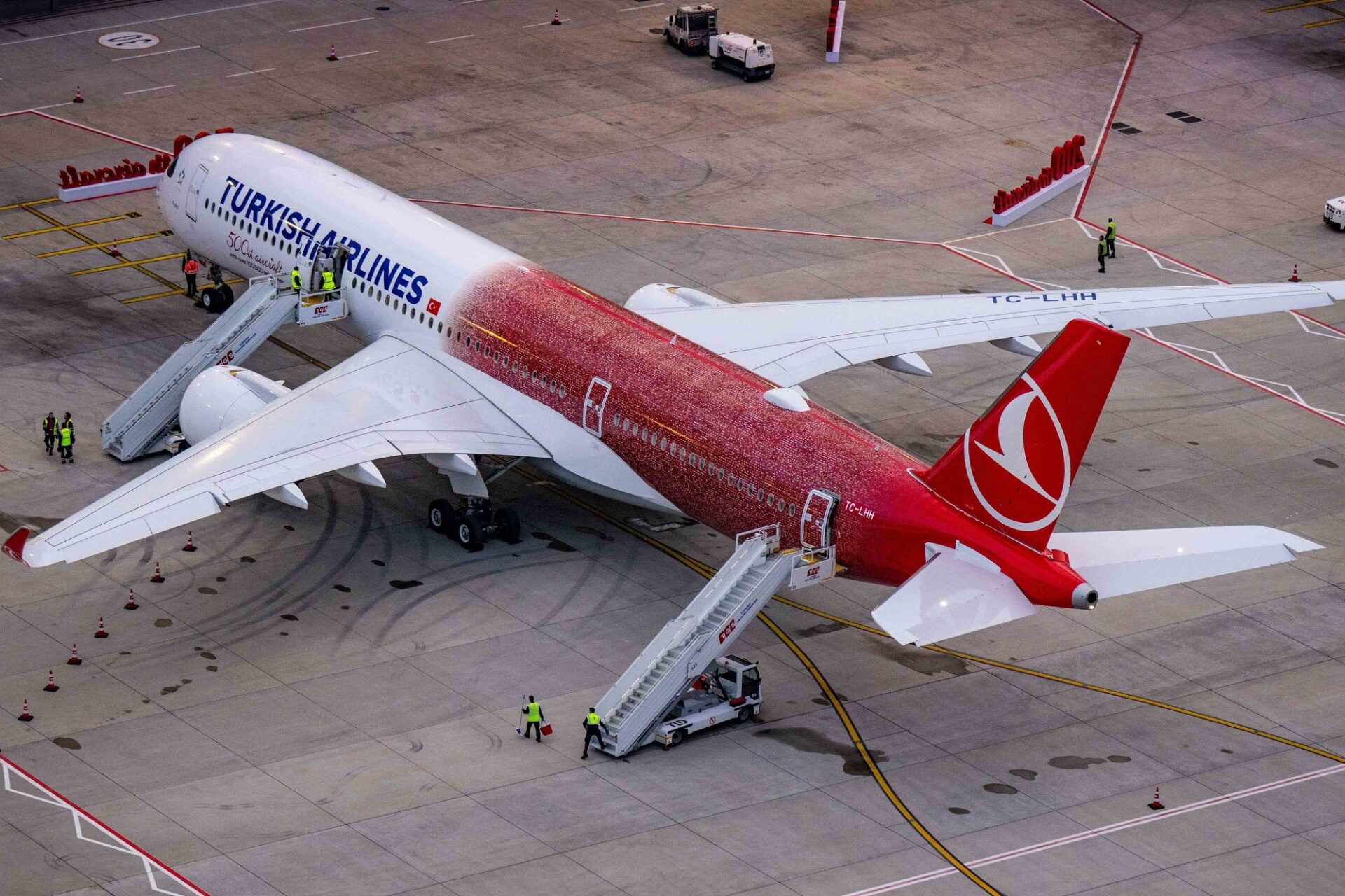 500 самолет в Туркиш Эйрлайнс